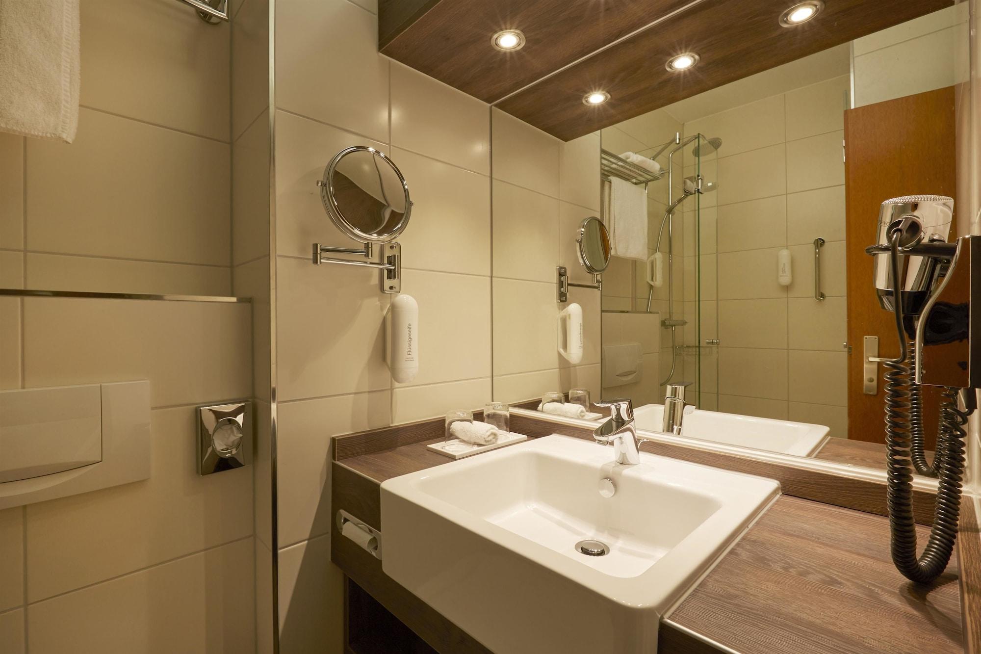 H+ Hotel Nuernberg Eksteriør bilde