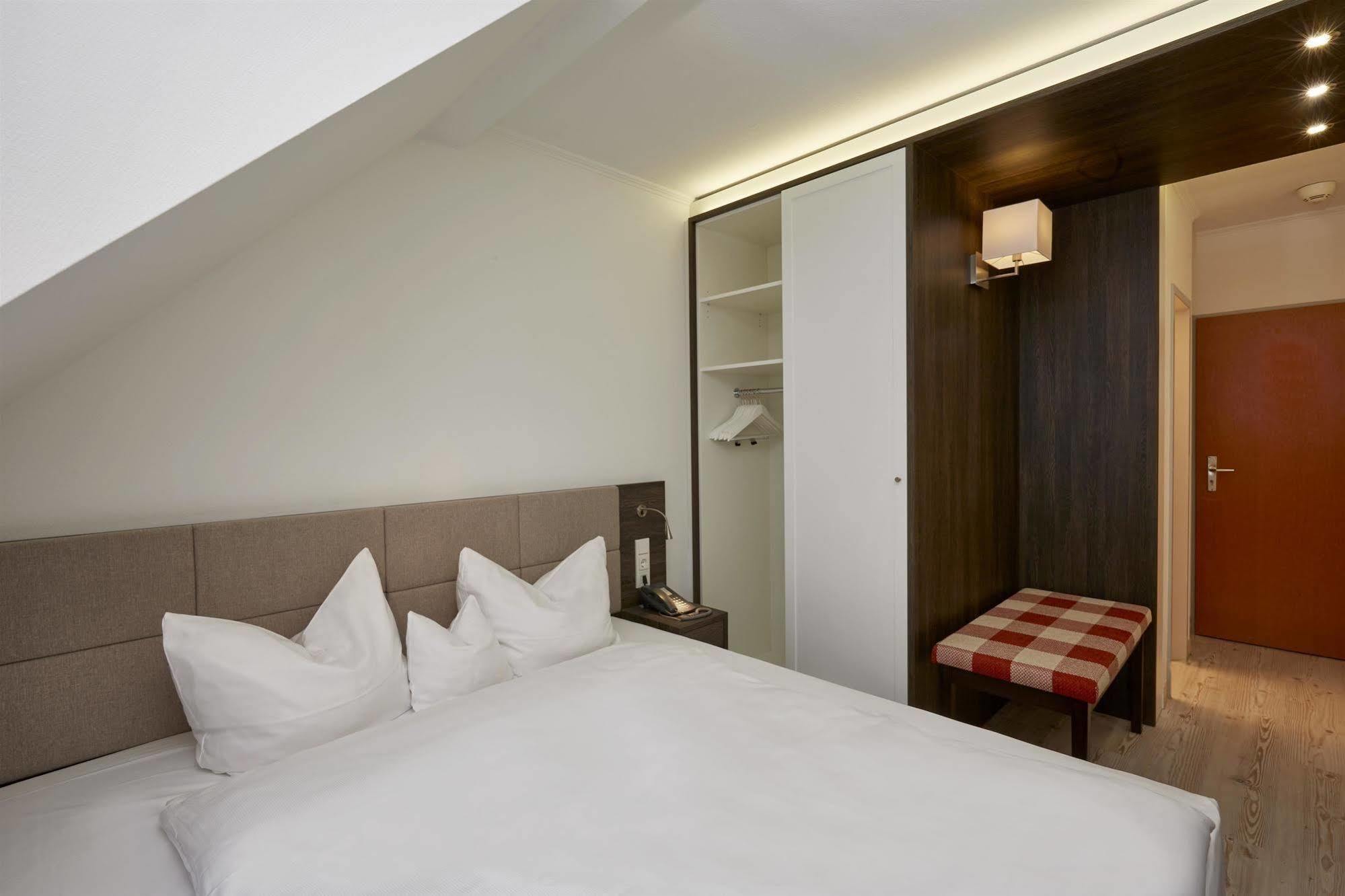 H+ Hotel Nuernberg Eksteriør bilde