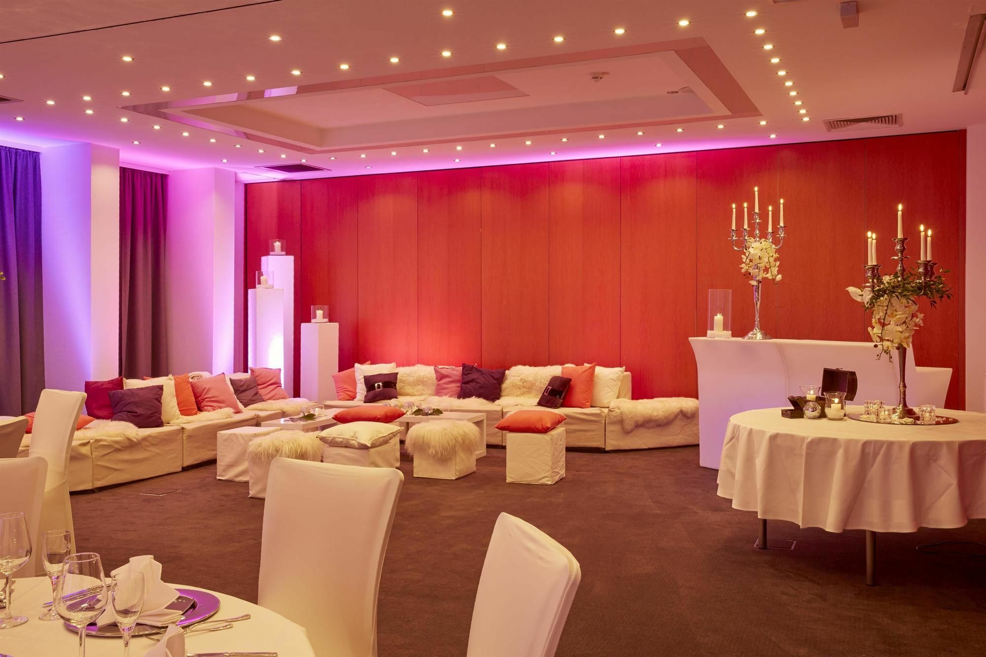 H+ Hotel Nuernberg Eksteriør bilde