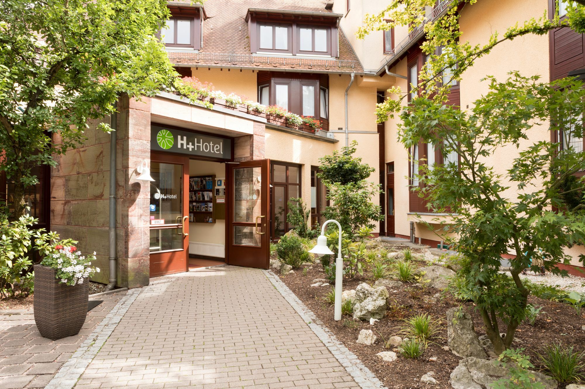 H+ Hotel Nuernberg Eksteriør bilde